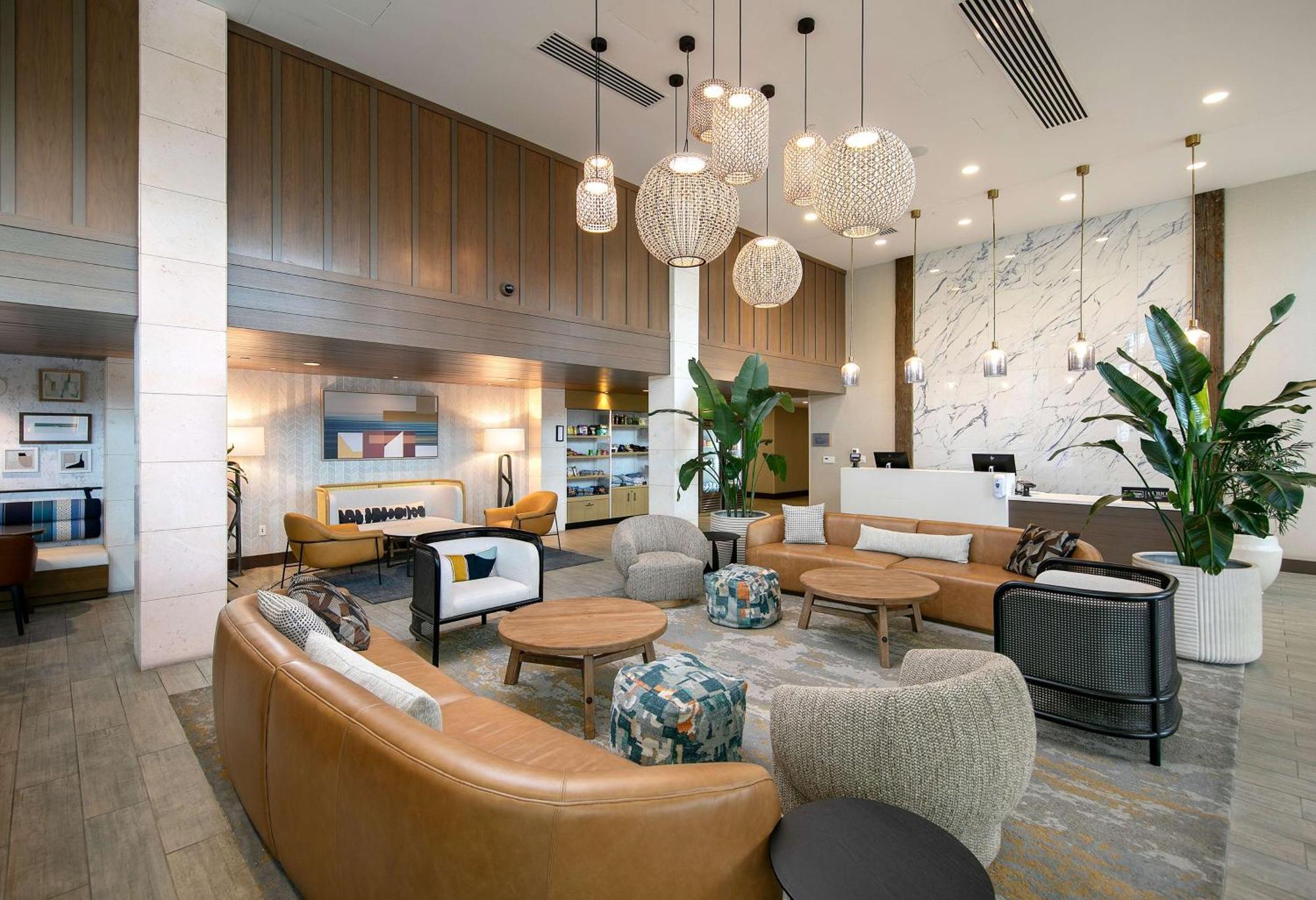 Inn At The Pier Pismo Beach, Curio Collection By Hilton Exterior photo