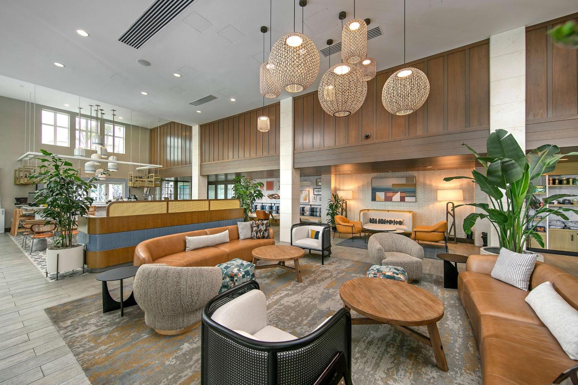 Inn At The Pier Pismo Beach, Curio Collection By Hilton Exterior photo