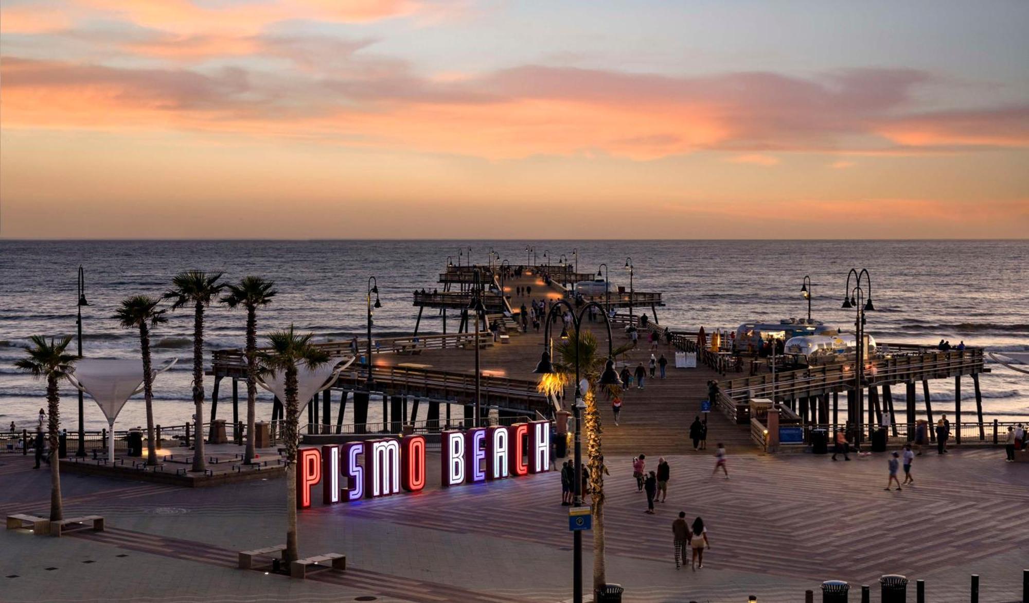 Inn At The Pier Pismo Beach, Curio Collection By Hilton Exterior photo