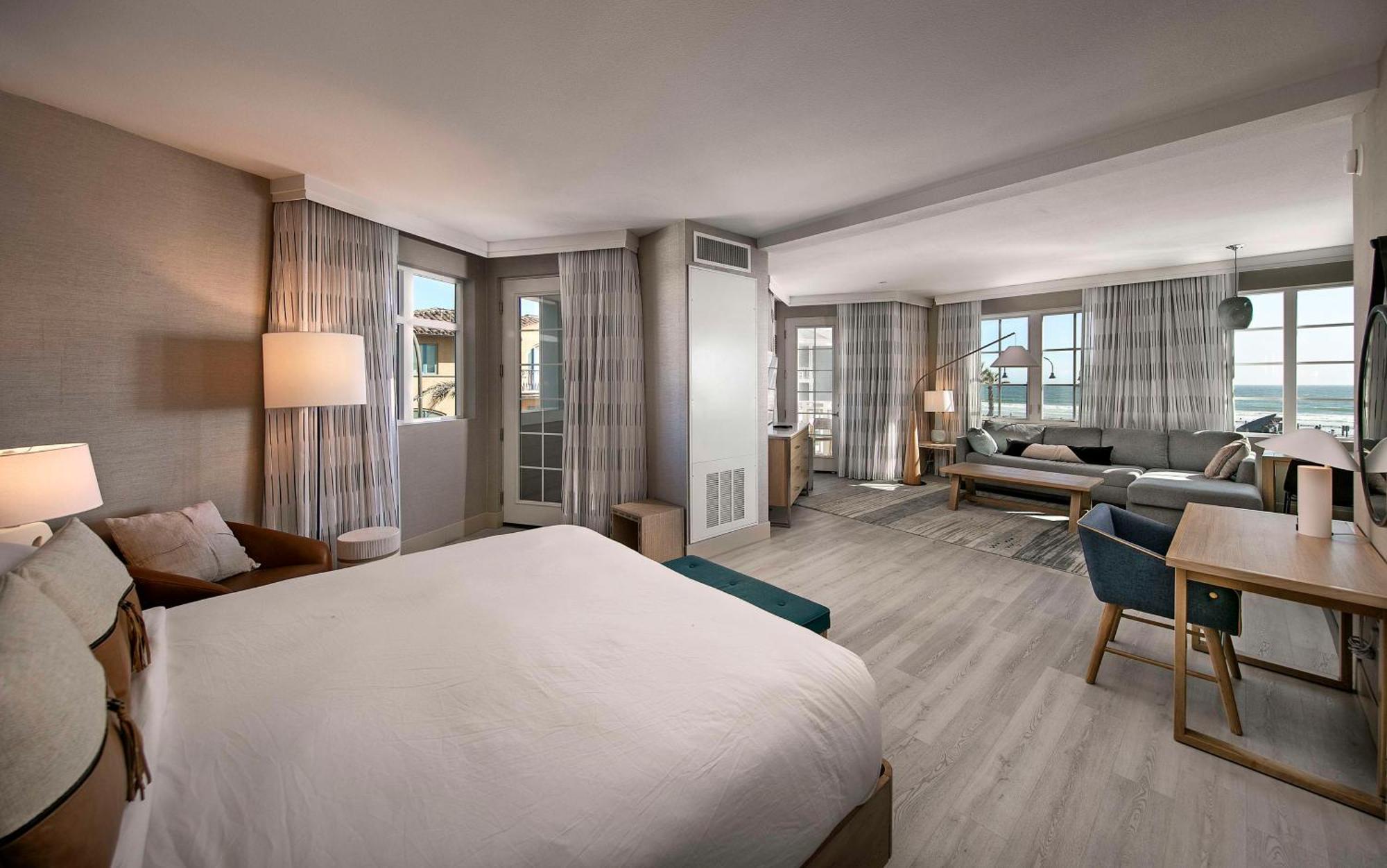 Inn At The Pier Pismo Beach, Curio Collection By Hilton Exterior photo