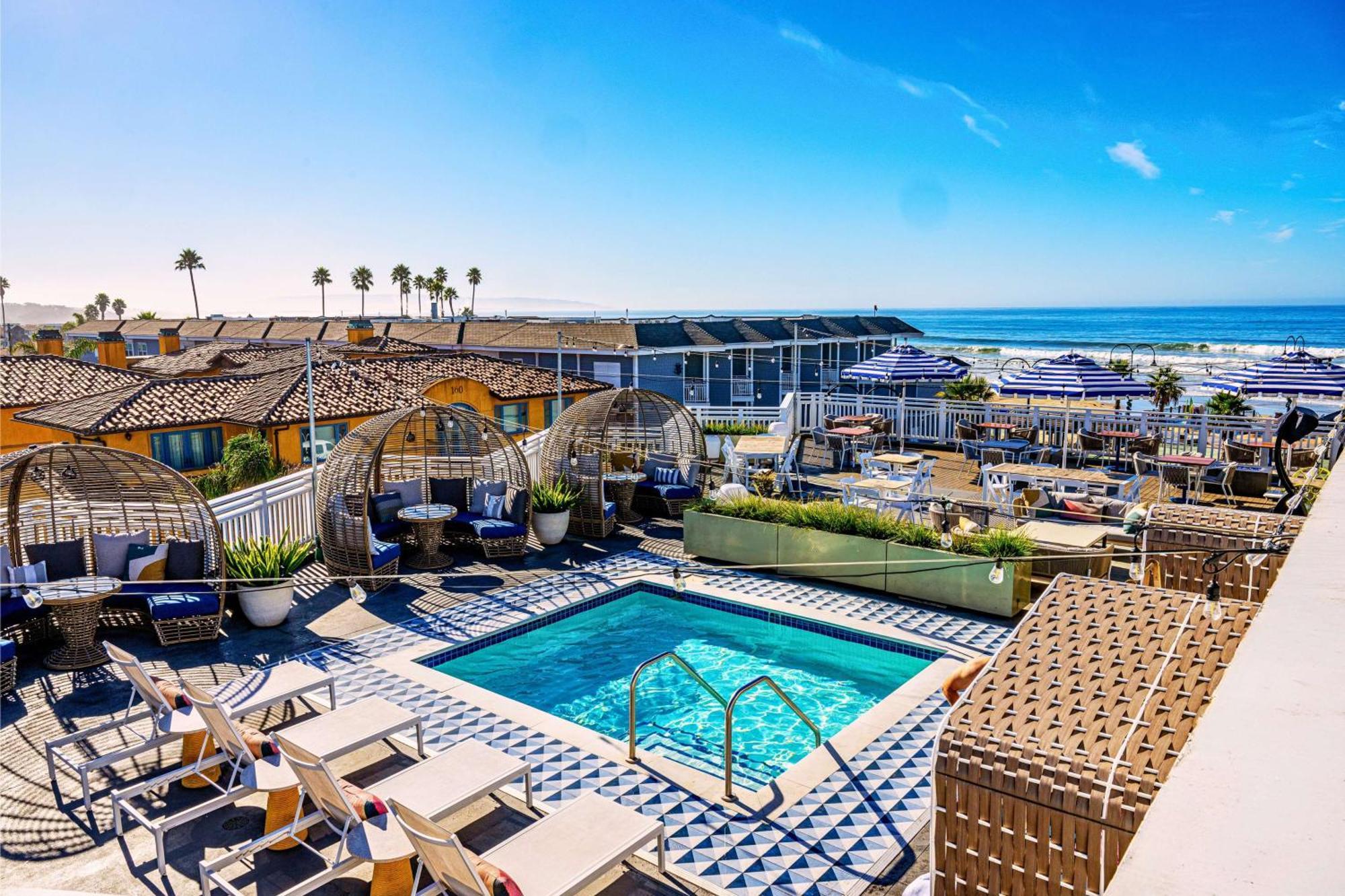 Inn At The Pier Pismo Beach, Curio Collection By Hilton Exterior photo