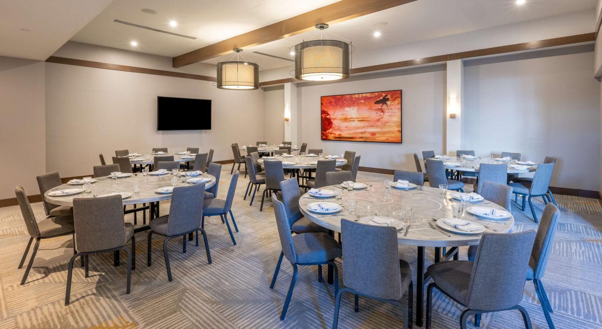Inn At The Pier Pismo Beach, Curio Collection By Hilton Exterior photo