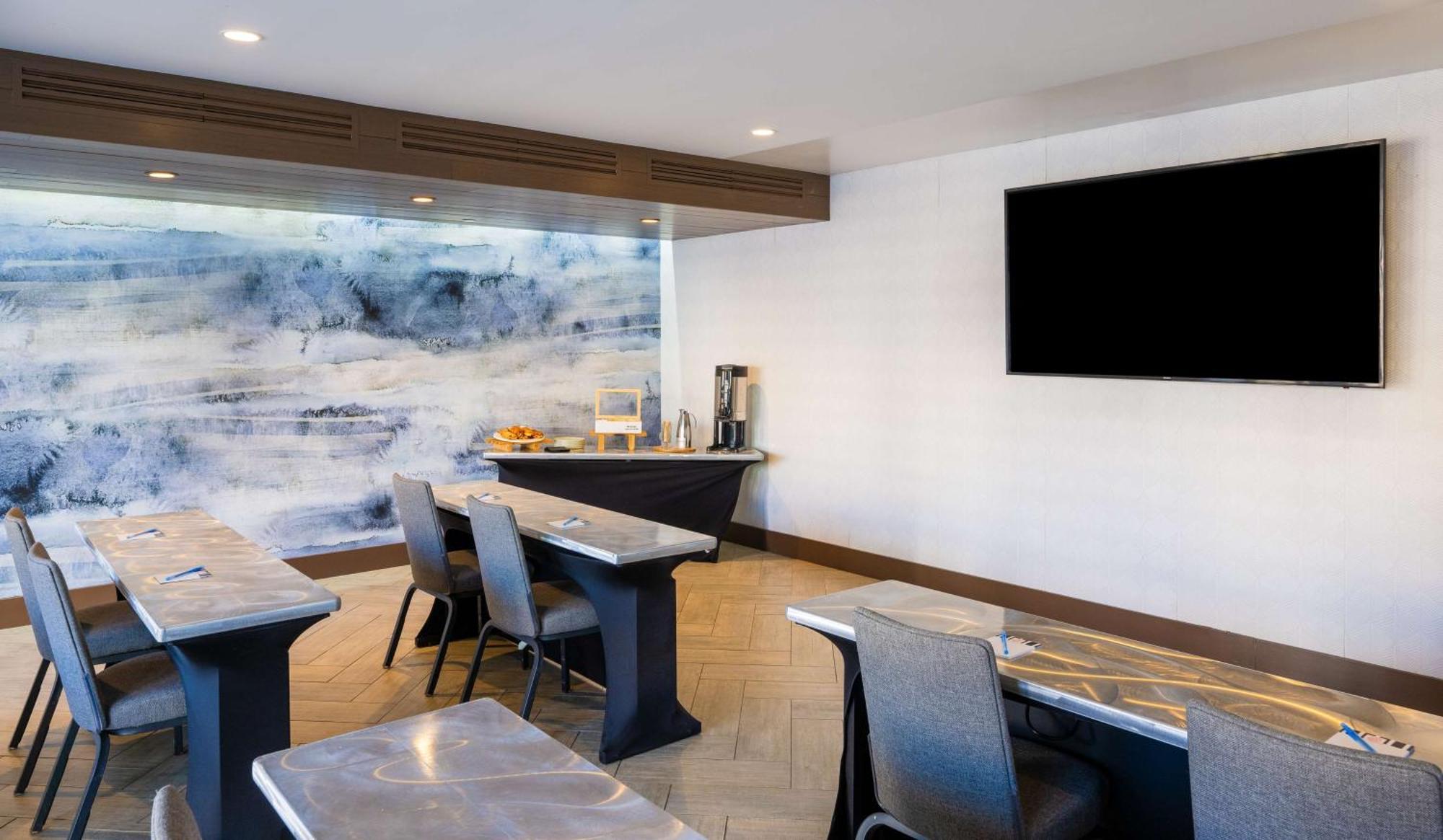 Inn At The Pier Pismo Beach, Curio Collection By Hilton Exterior photo