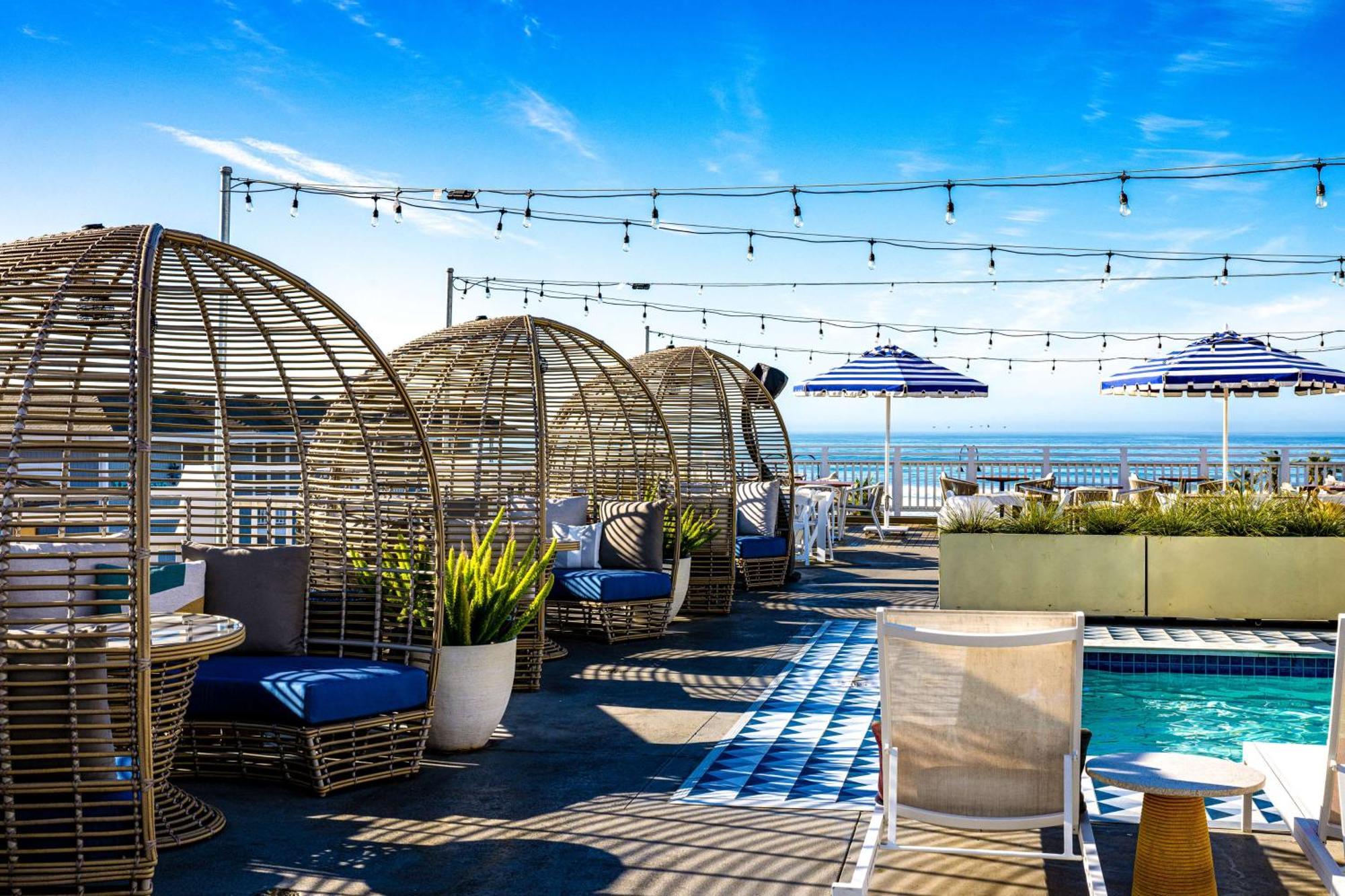 Inn At The Pier Pismo Beach, Curio Collection By Hilton Exterior photo